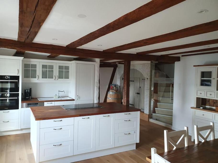 Oberglatt 3 Bedroom Swiss House On 3 Floors מראה חיצוני תמונה