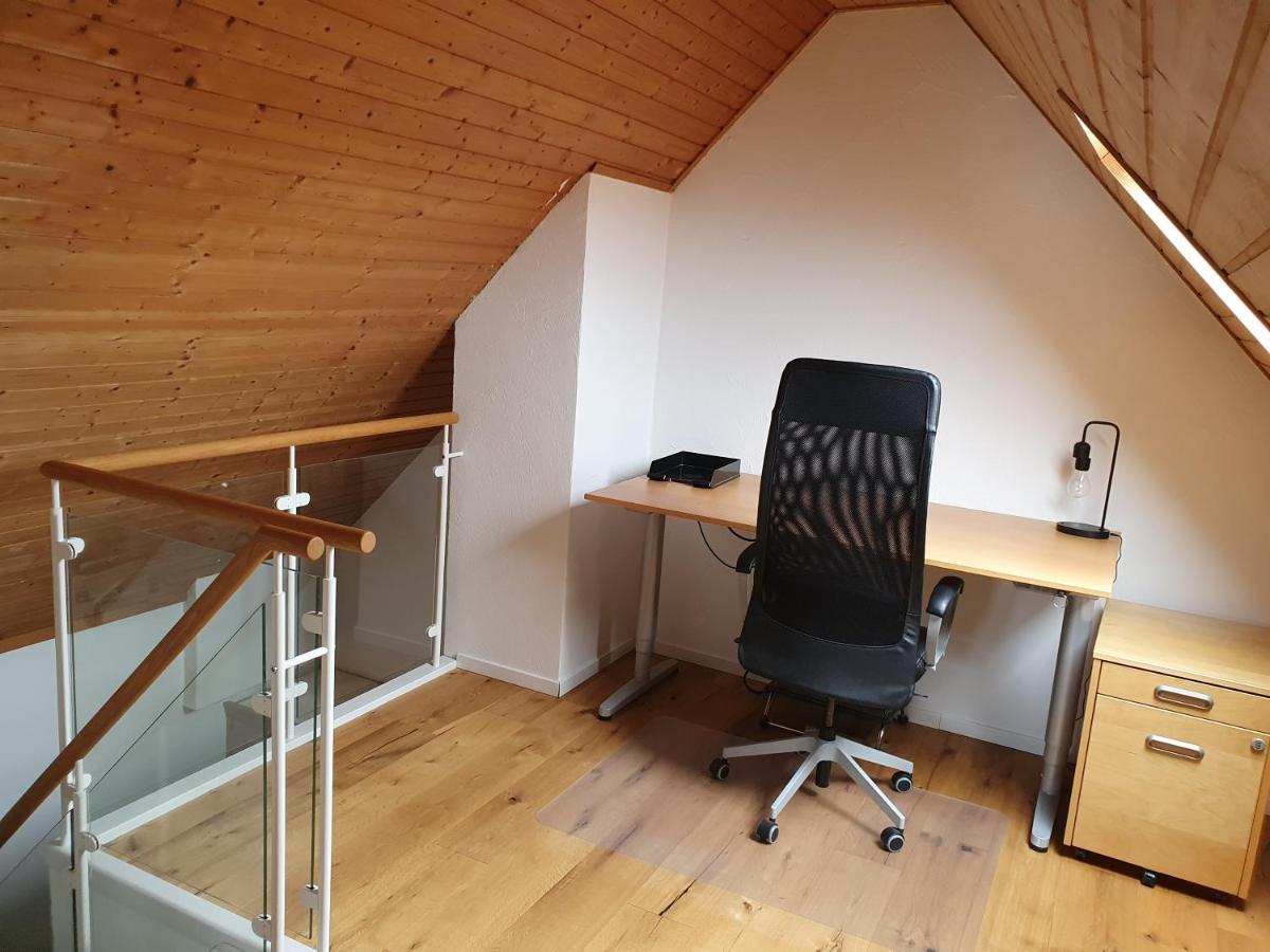 Oberglatt 3 Bedroom Swiss House On 3 Floors מראה חיצוני תמונה