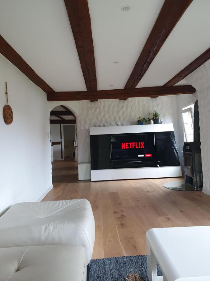 Oberglatt 3 Bedroom Swiss House On 3 Floors מראה חיצוני תמונה